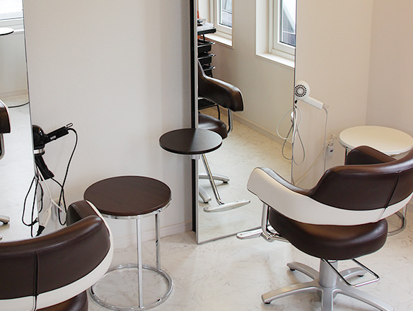 サロン内観写真